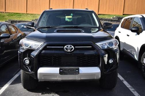 2024 Toyota 4Runner TRD Off Road