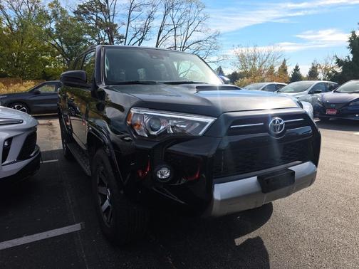 2024 Toyota 4Runner TRD Off Road