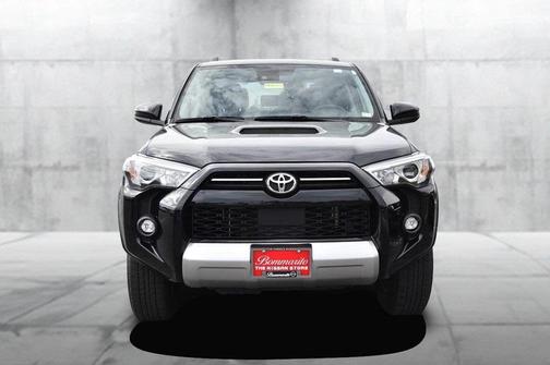 2024 Toyota 4Runner TRD Off Road