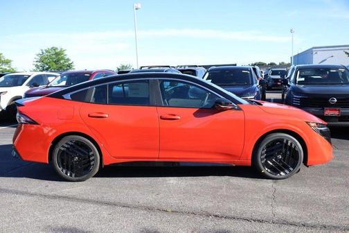 Amber 2026 Nissan Sentra SR