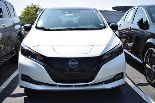 2024 Nissan Leaf SV PLUS