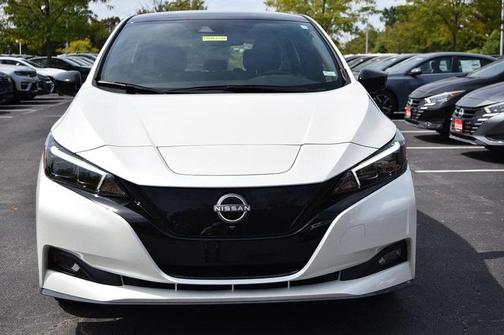 2024 Nissan Leaf SV PLUS
