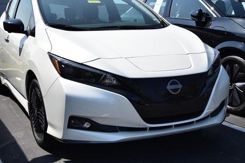2024 Nissan Leaf SV PLUS