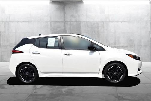 2024 Nissan Leaf SV PLUS