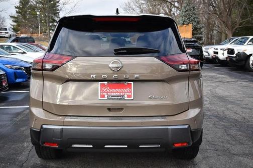 2024 Nissan Rogue SL
