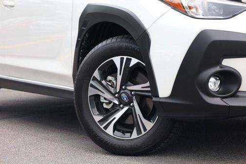 Crystal White Pearl 2025 Subaru Crosstrek Premium