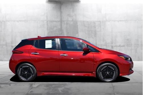 2024 Nissan Leaf SV PLUS