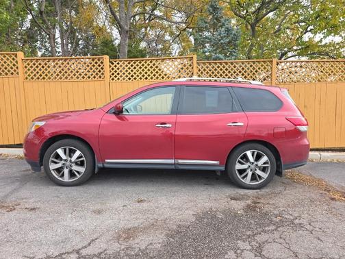 2014 Nissan Pathfinder Platinum