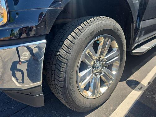 Shadow Black 2018 Ford F-150 XLT