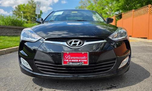 2014 Hyundai Veloster RE:FLEX w/Red