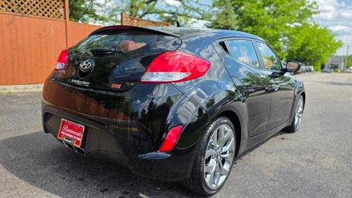 2014 Hyundai Veloster RE:FLEX w/Red