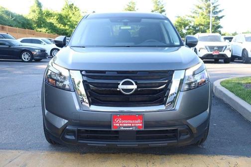 Gun Metallic 2025 Nissan Pathfinder SV