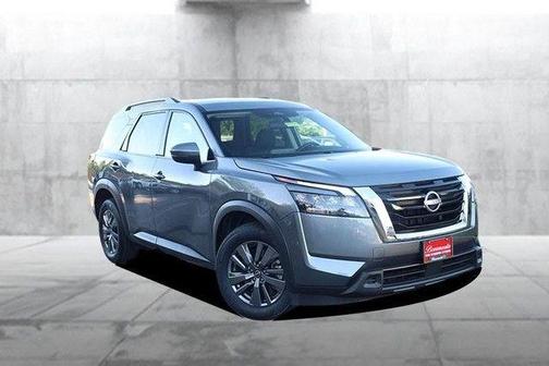 Gun Metallic 2025 Nissan Pathfinder SV