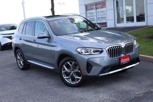 Gray Metallic 2024 BMW X3 xDrive30i