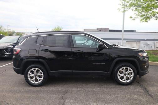 2025 Jeep Compass Latitude
