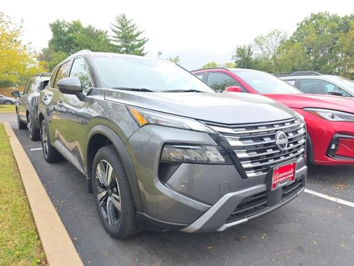 2024 Nissan Rogue SL