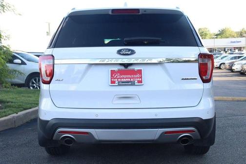 Oxford White 2016 Ford Explorer XLT