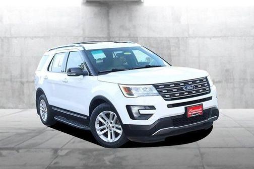 Oxford White 2016 Ford Explorer XLT