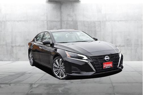 2025 Nissan Altima SL