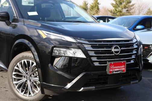 2025 Nissan Rogue Platinum