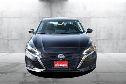 Super Black 2024 Nissan Altima 2.5 SV