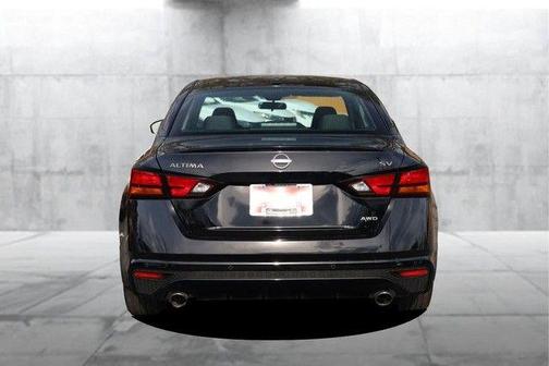 Super Black 2024 Nissan Altima 2.5 SV