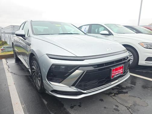 2024 Hyundai SONATA Hybrid SEL