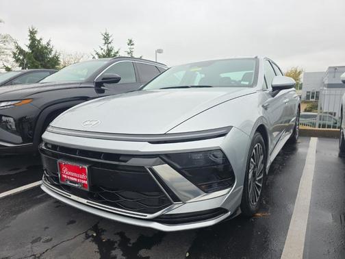 2024 Hyundai SONATA Hybrid SEL