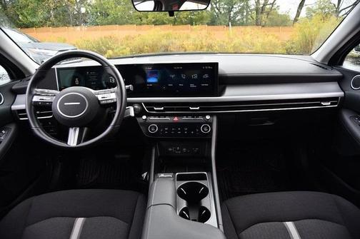 2024 Hyundai SONATA Hybrid SEL