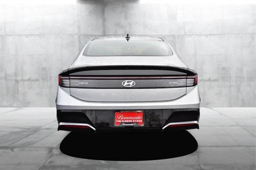 2024 Hyundai SONATA Hybrid SEL