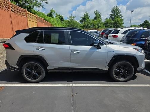 2020 Toyota RAV4 Hybrid XSE