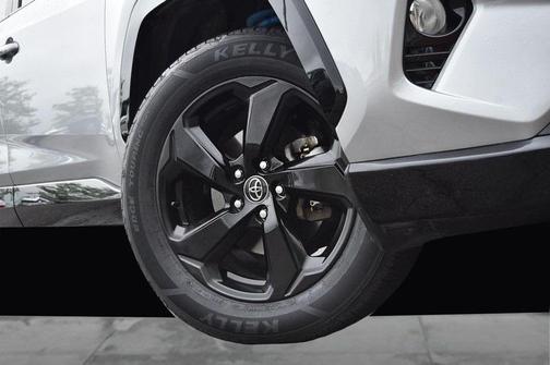 2020 Toyota RAV4 Hybrid XSE