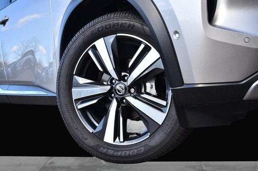 2021 Nissan Rogue Platinum