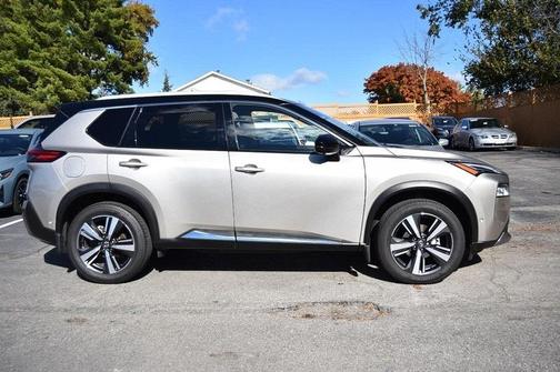 2021 Nissan Rogue Platinum