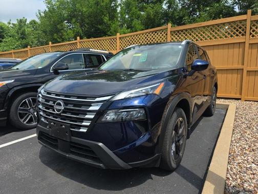 Deep Ocean Blue 2025 Nissan Rogue SV
