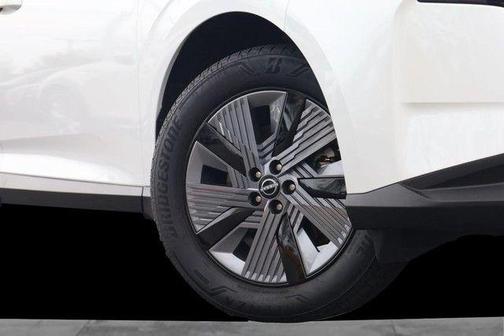 Pearl 2025 Nissan Murano SL