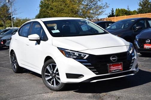 2025 Nissan Versa 1.6 SV
