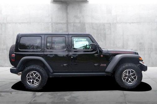 Black Clearcoat 2025 Jeep Wrangler Rubicon
