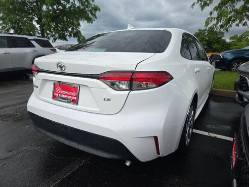 Super White 2021 Toyota Corolla LE