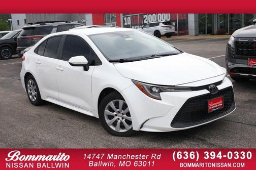 Super White 2021 Toyota Corolla LE