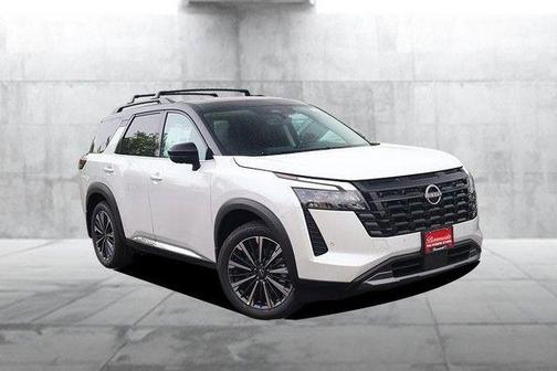 White / Black 2026 Nissan Pathfinder Platinum