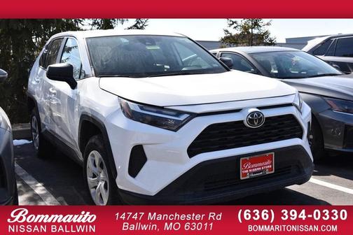 2024 Toyota RAV4 LE