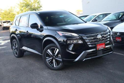 Super Black 2025 Nissan Rogue SL