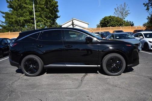 2025 Nissan Murano SV