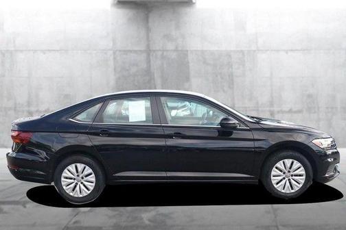 Black 2019 Volkswagen Jetta 1.4T S
