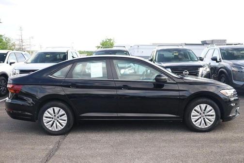 Black 2019 Volkswagen Jetta 1.4T S