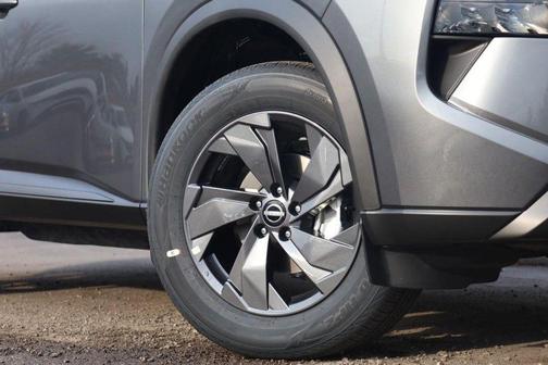 Gun Metallic 2026 Nissan Rogue SV