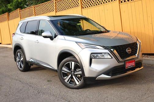 Brilliant Silver Metallic 2023 Nissan Rogue Platinum