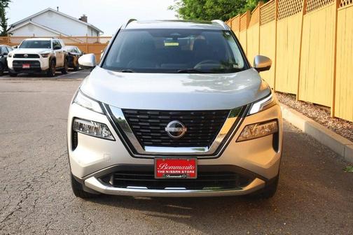 Brilliant Silver Metallic 2023 Nissan Rogue Platinum