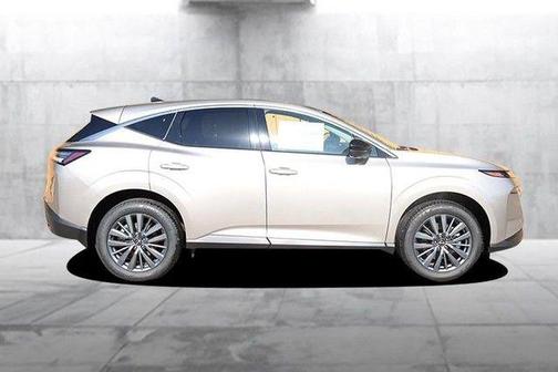 Champagne Silve 2026 Nissan Murano SL